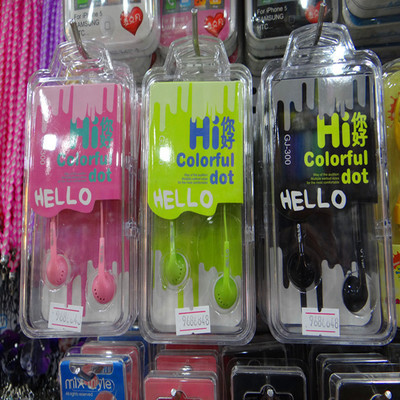 專(zhuān)業(yè)耳機(jī)廠家直銷(xiāo)，面條線魔音耳機(jī)火爆熱銷(xiāo)中